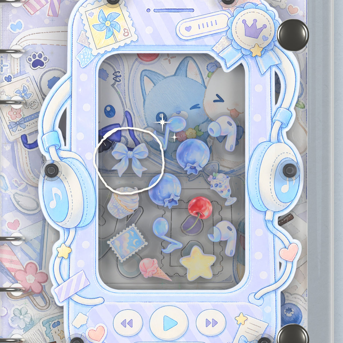 Close-up of the shaker window and charms, Lavender Cat Playlist